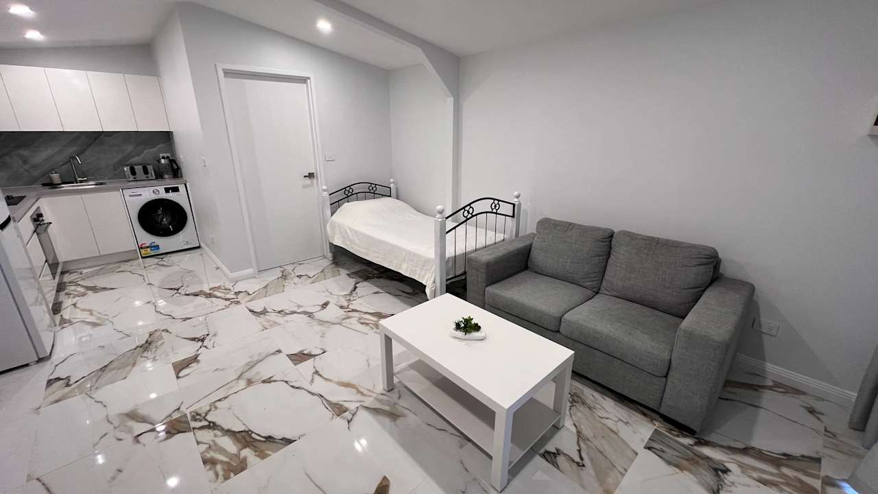Furnished room granny flat for rent
