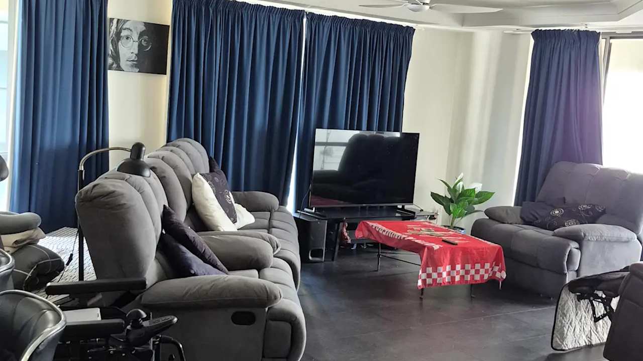 Furnished room with own bathroom