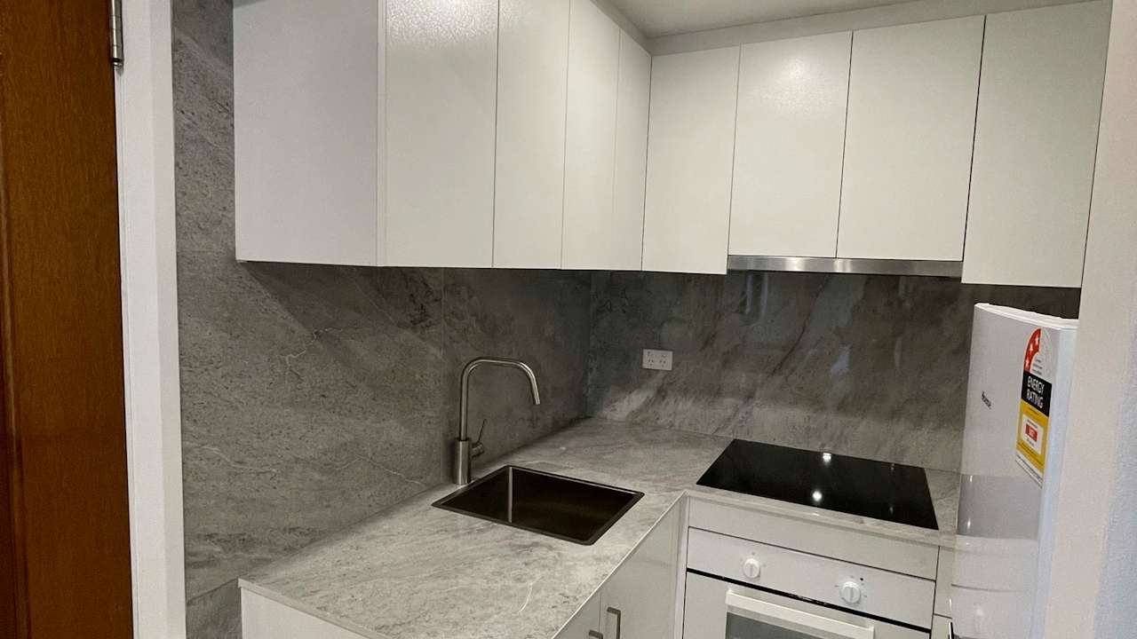 Furnished room granny flat for rent