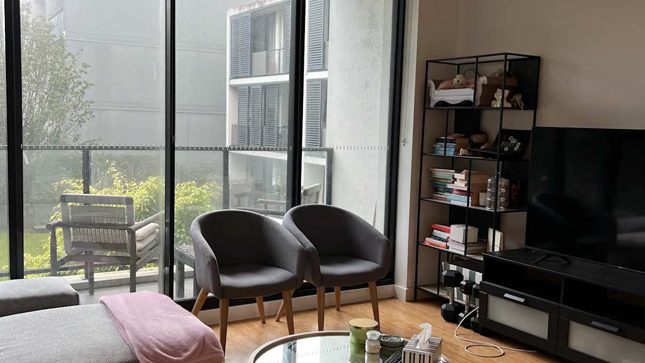 Unfurnished room with own bathroom