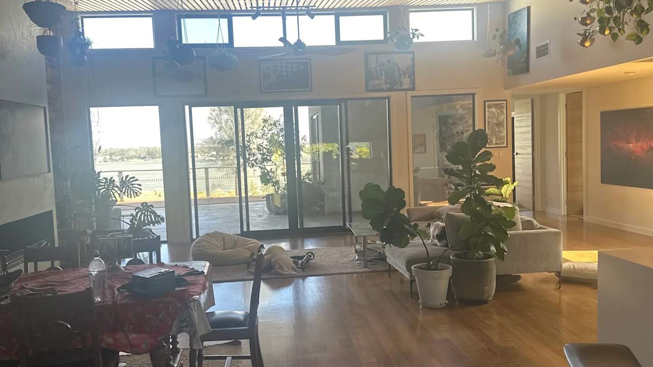 Room with ensuite in a share house