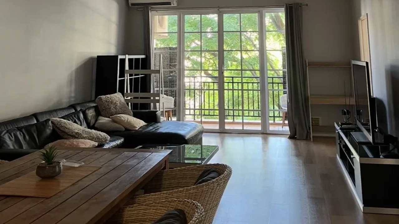 Furnished room with own bathroom