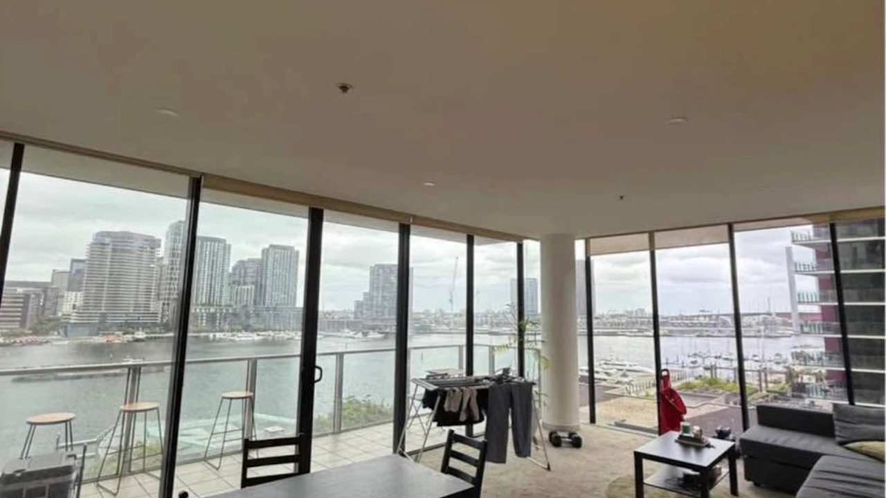 Furnished room in a flatshare