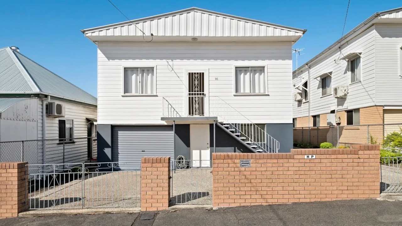 Unfurnished room in a share house