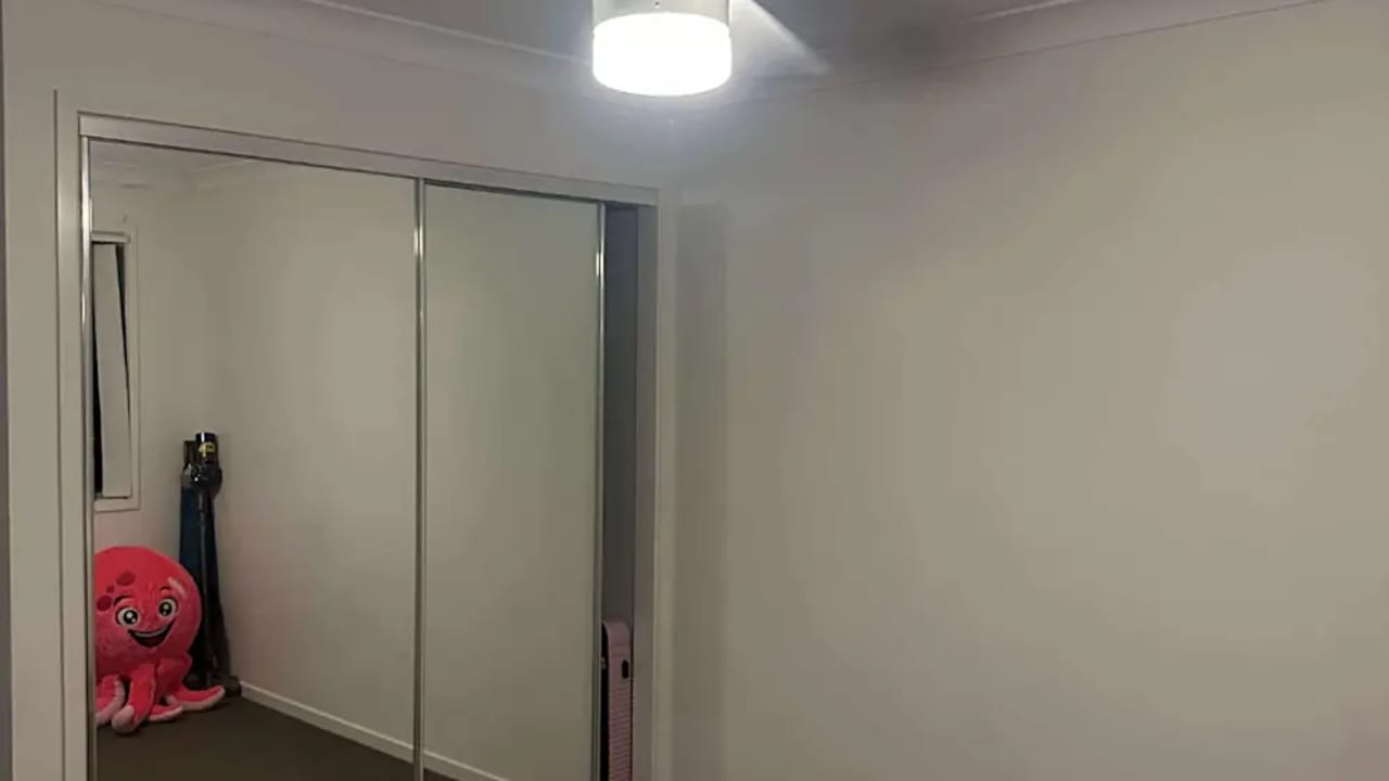 Unfurnished room with own bathroom