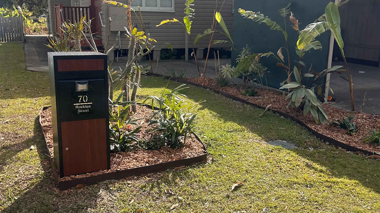 Whole property with 3 rooms for rent