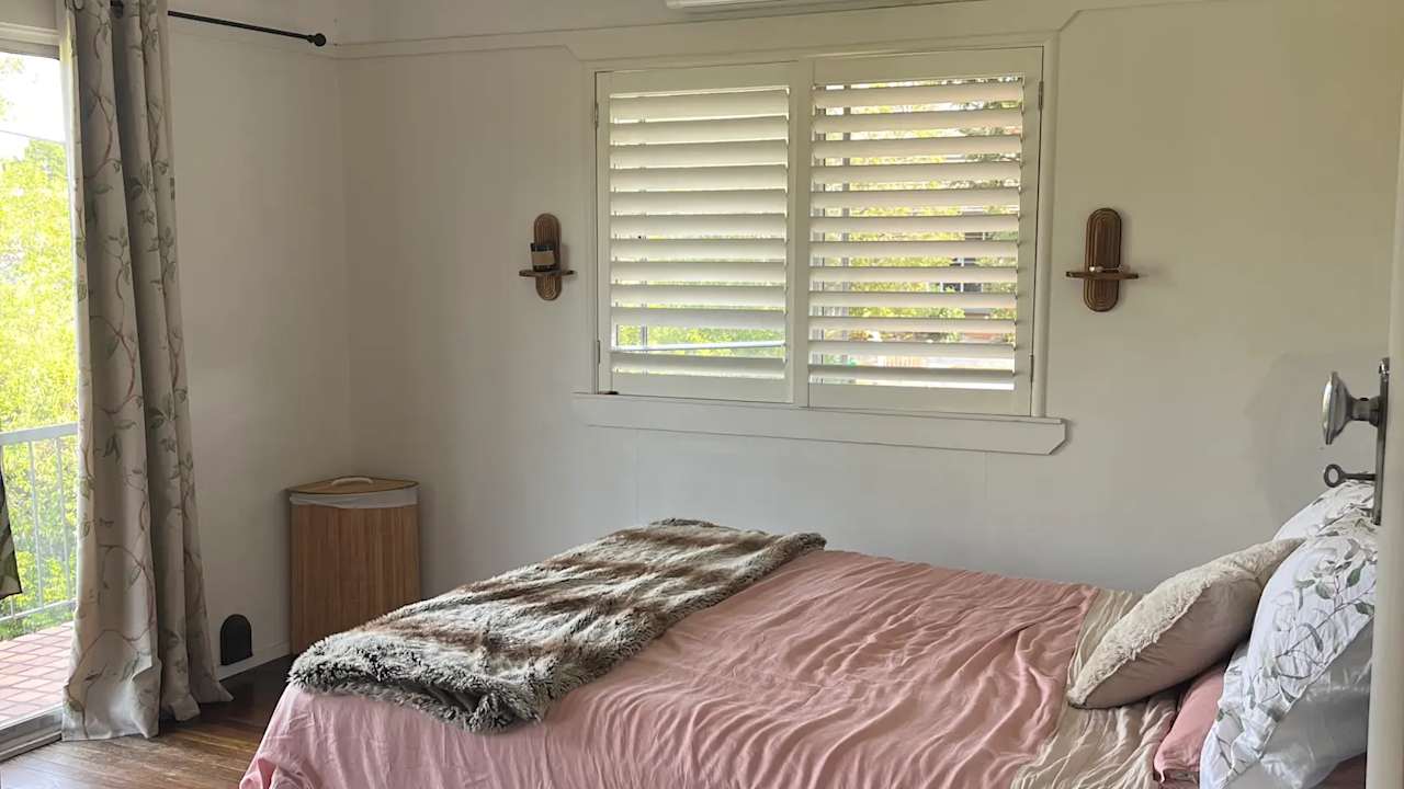 Unfurnished room in a share house