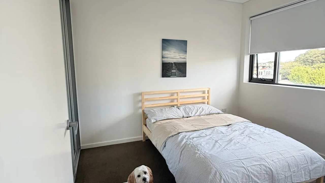 Furnished room with own bathroom