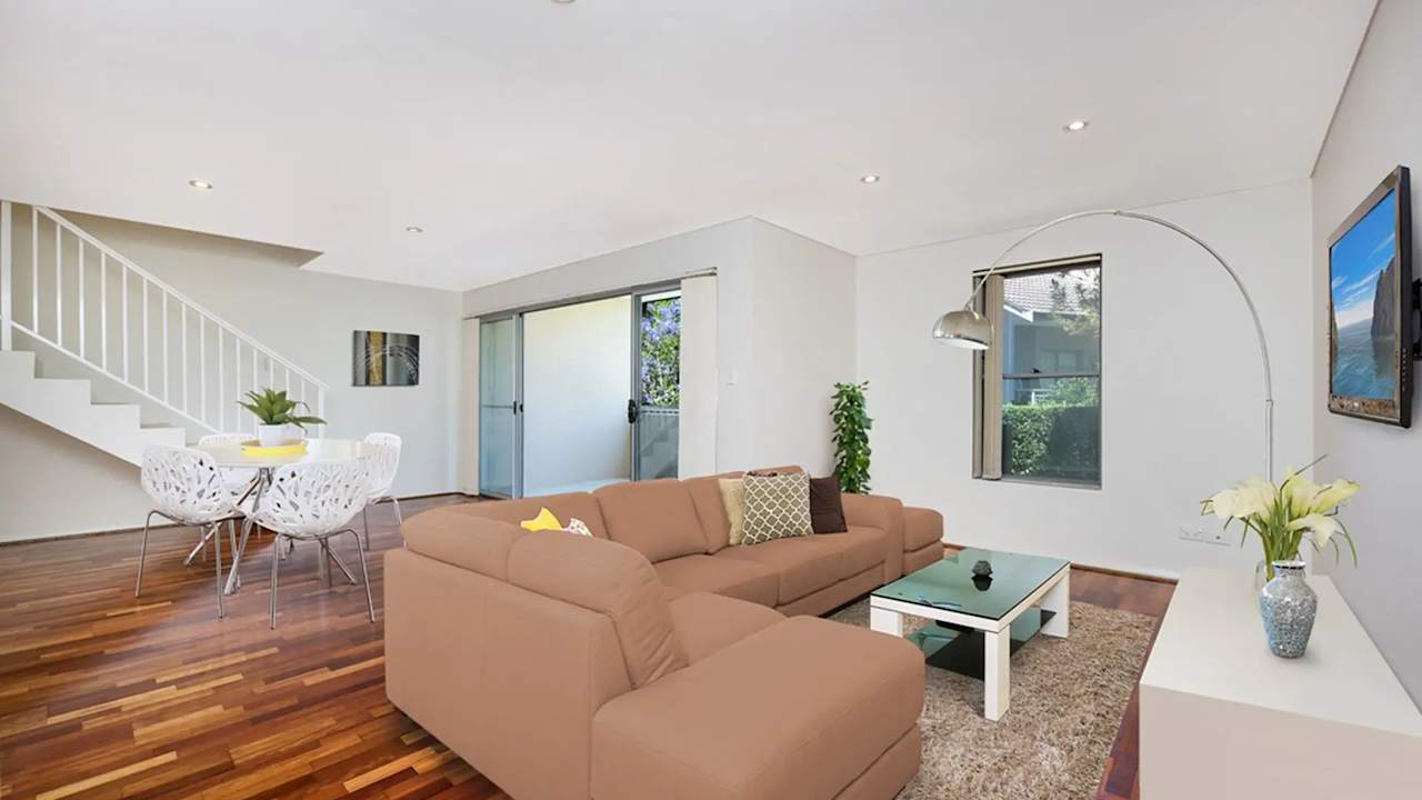 Whole property with 2 rooms for rent