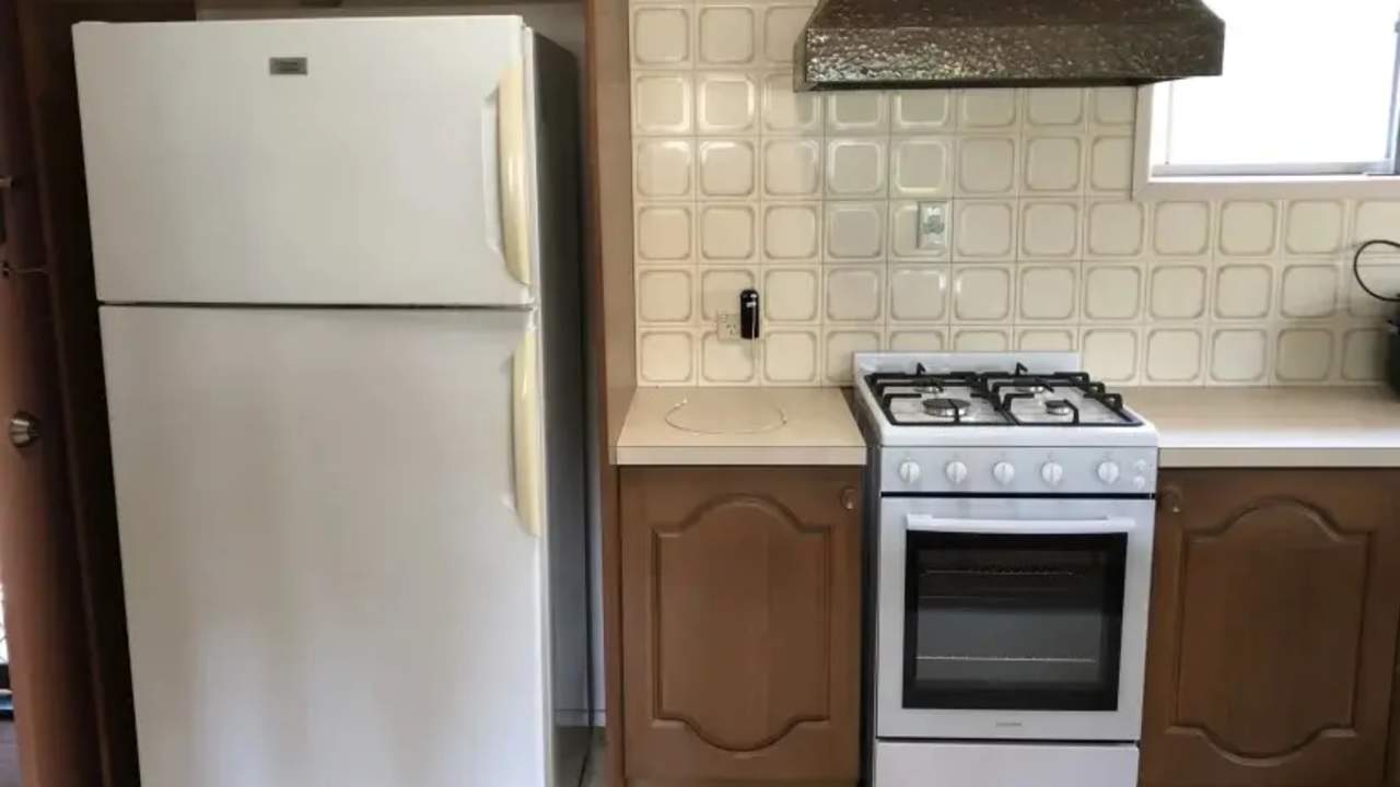 Room in a share house