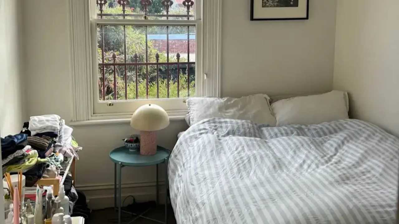 Unfurnished room in a share house