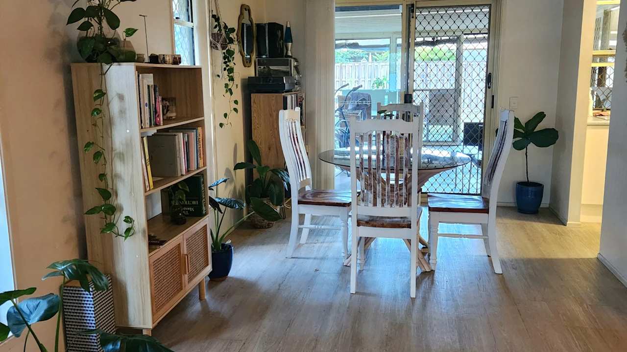 Unfurnished room in a share house