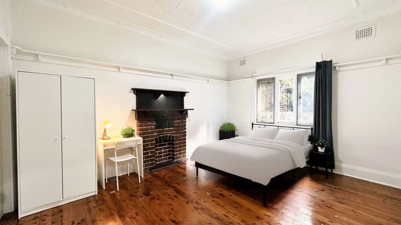 Furnished room in a share house