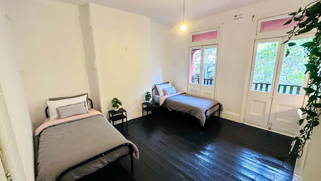 Furnished room in a share house