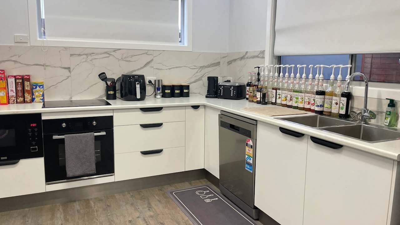 Furnished room granny flat for rent