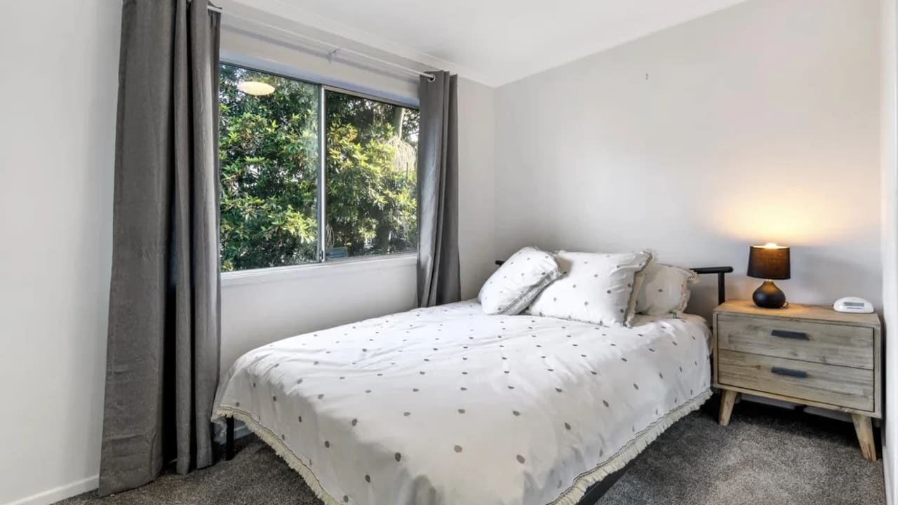 Unfurnished room in a share house