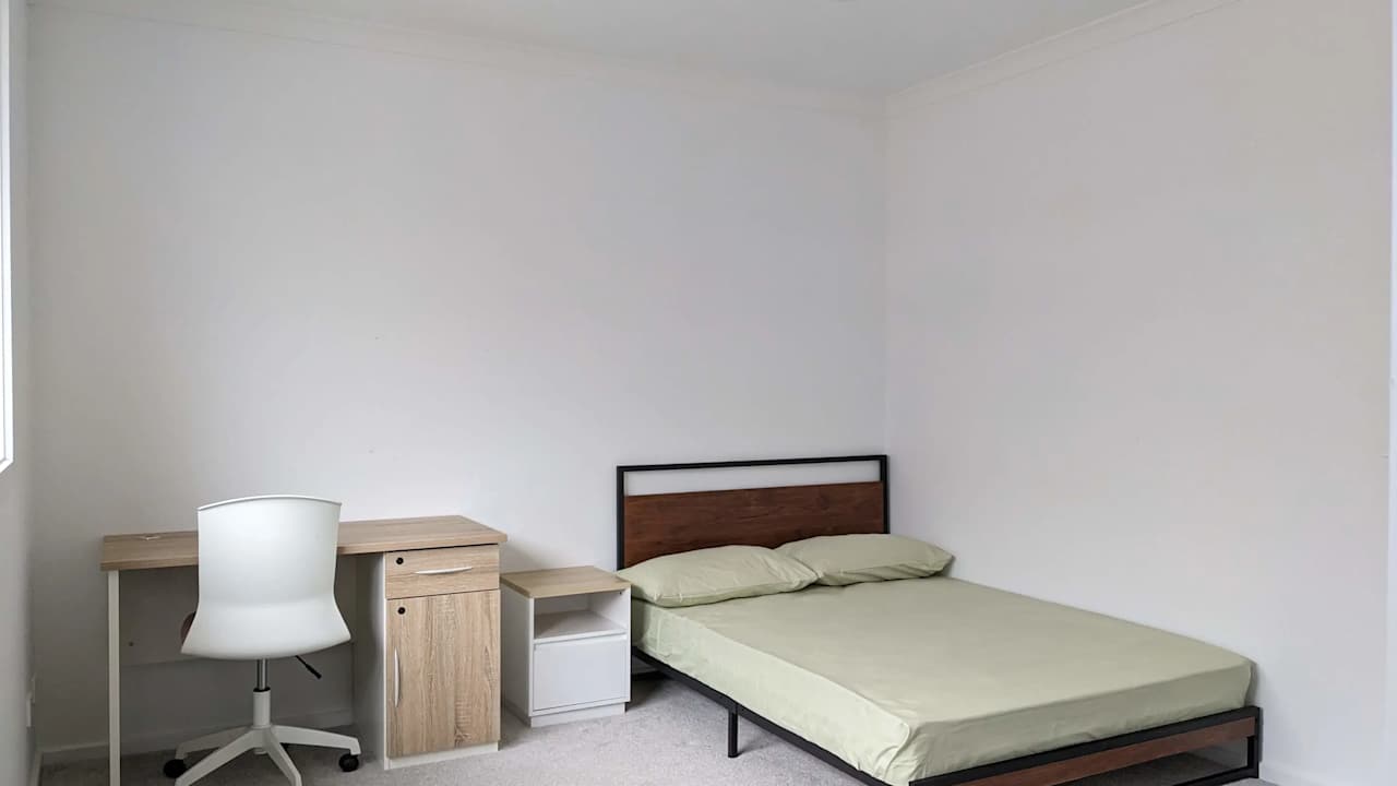 Furnished room in a share house