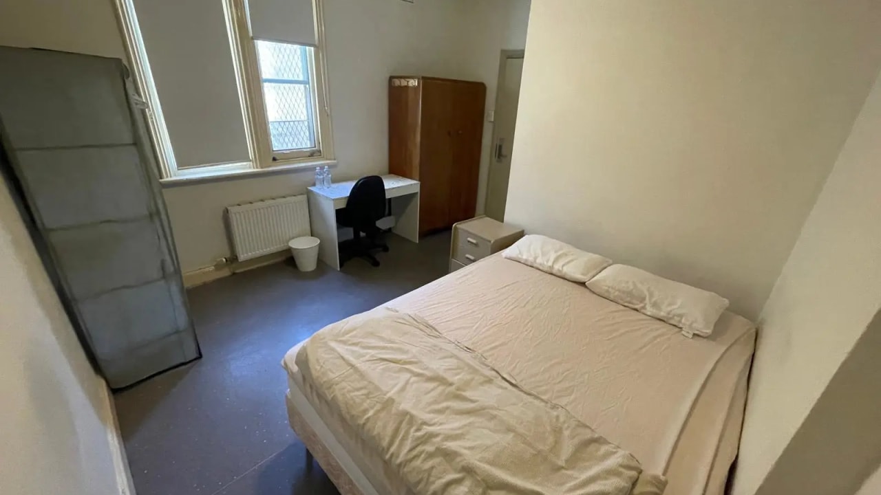 Furnished room in a share house