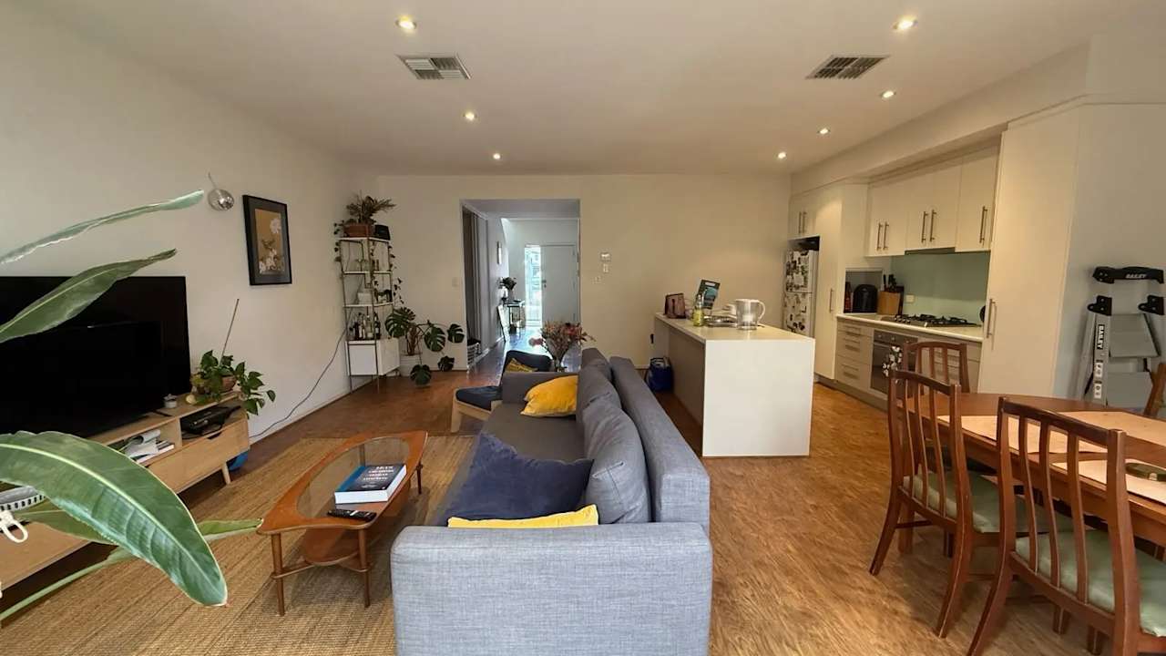 Unfurnished room in a share house