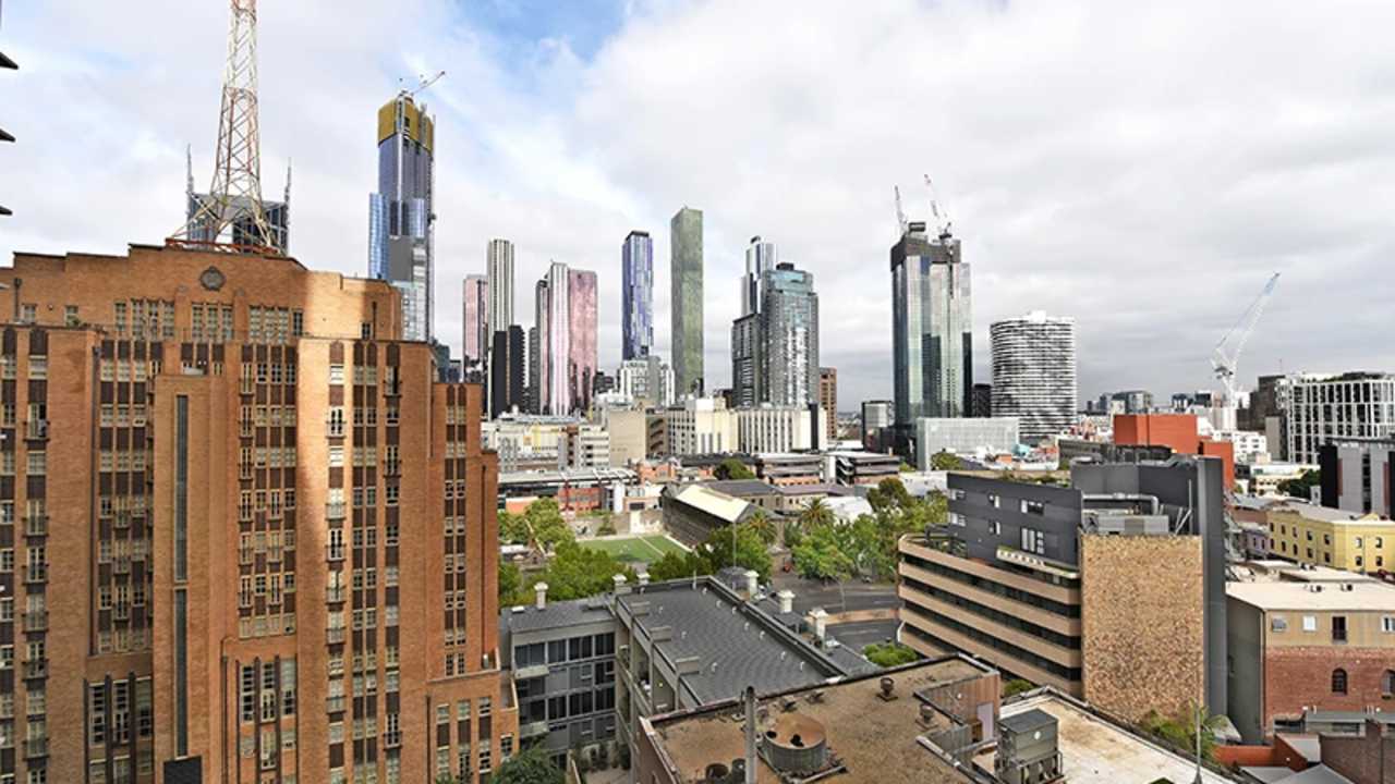 Whole property with 2 rooms for rent