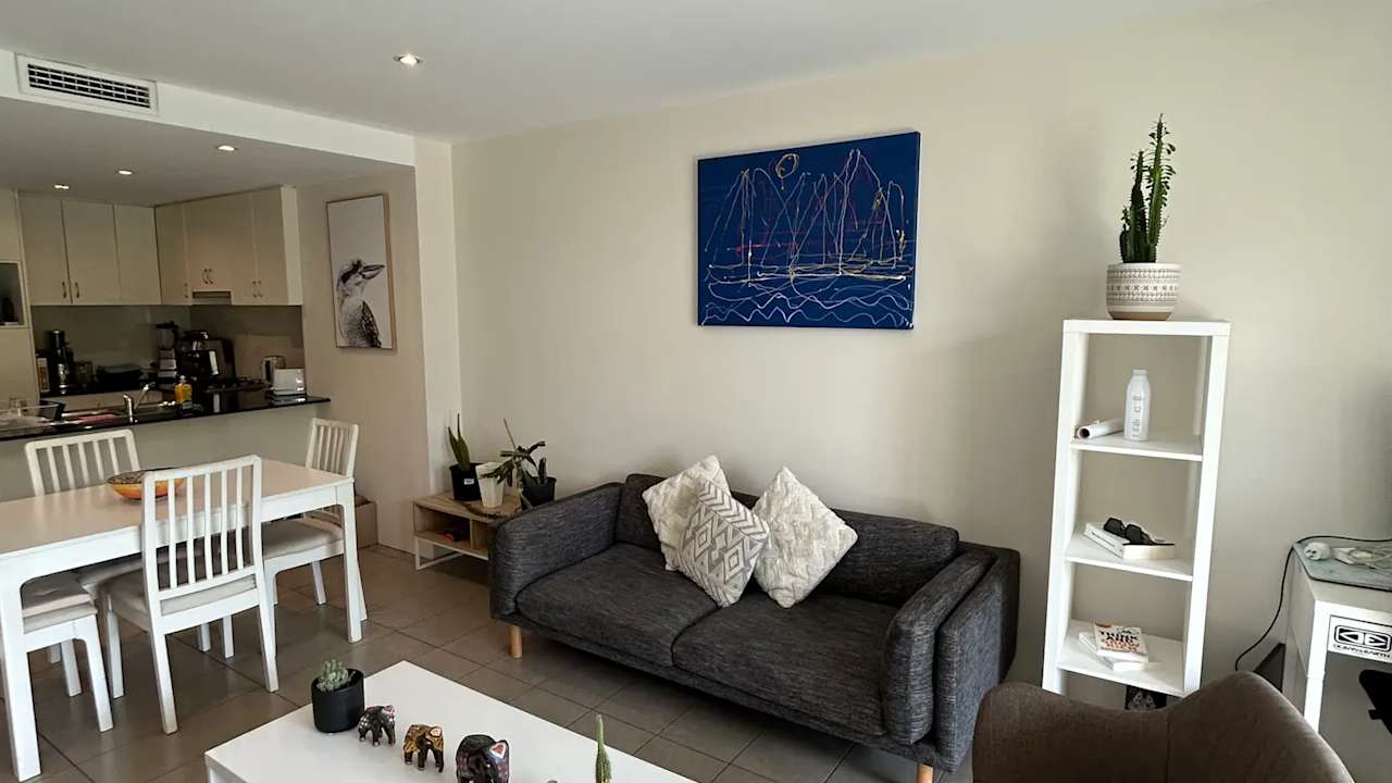 Furnished room with own bathroom