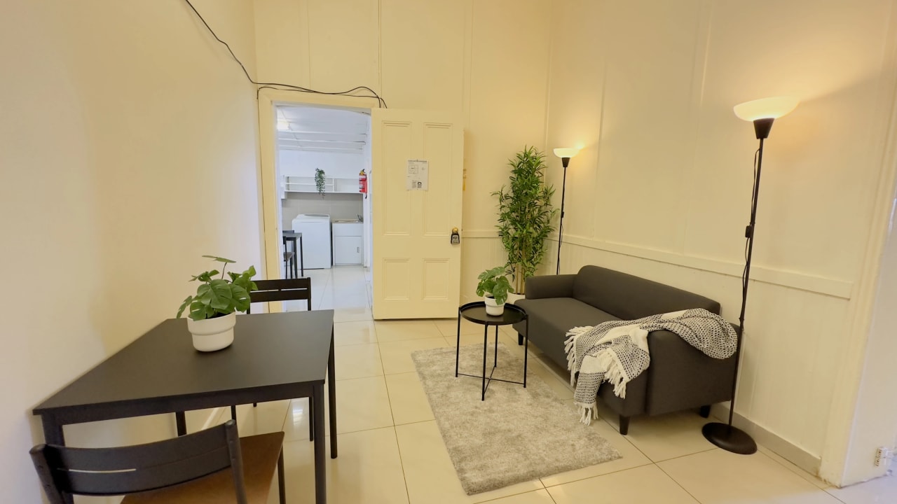 Furnished room in a share house