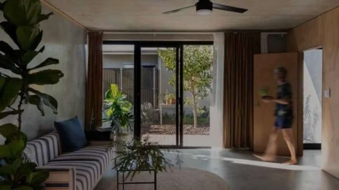 Whole property with 3 rooms for rent