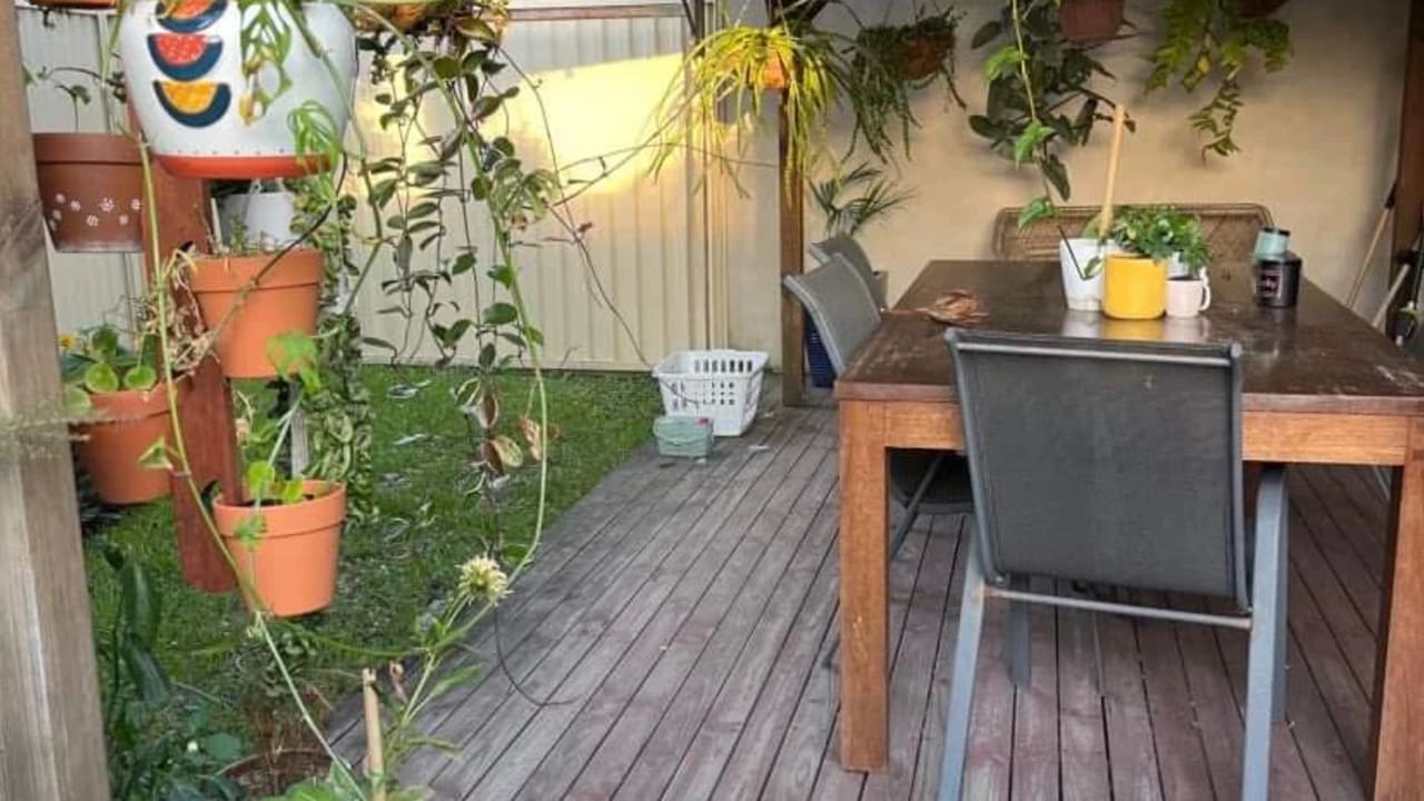 Unfurnished room in a share house