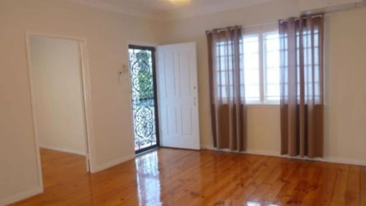 Unfurnished room in a share house