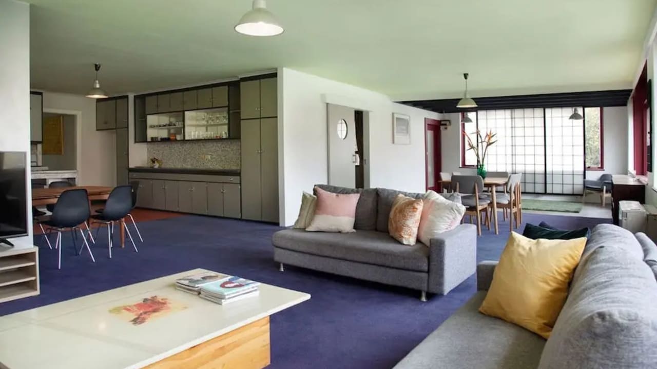 Whole property with 3 rooms for rent