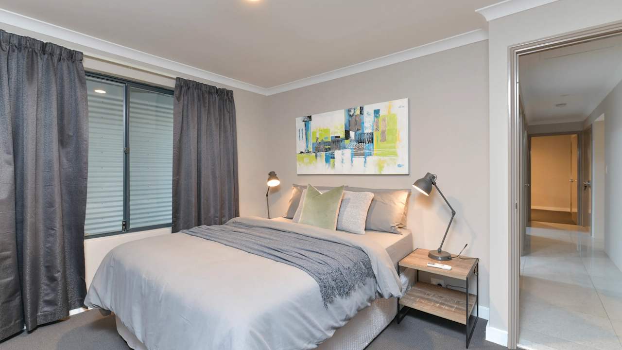 Furnished room in a share house