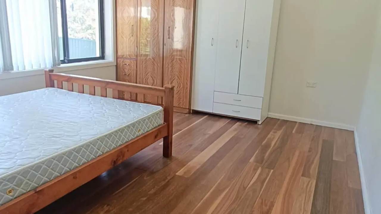 Whole property with 4 rooms for rent