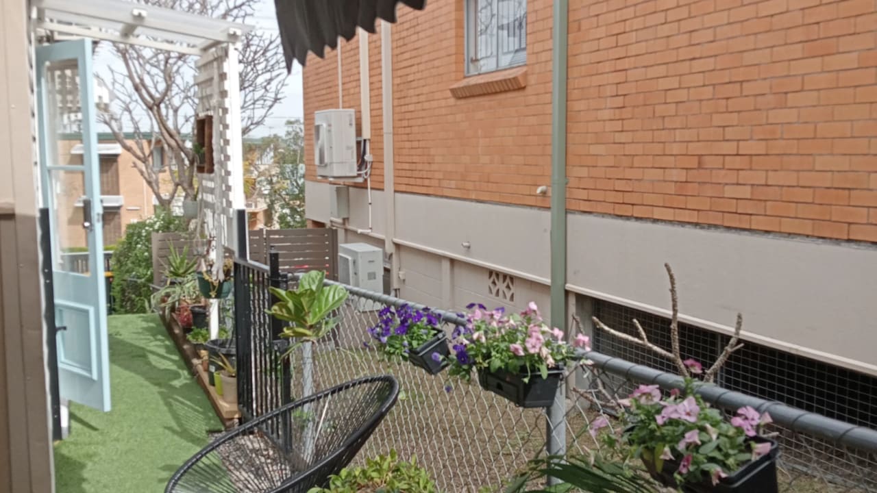 Furnished room granny flat for rent