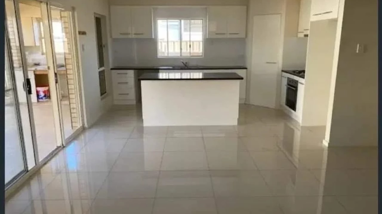 Unfurnished room in a share house