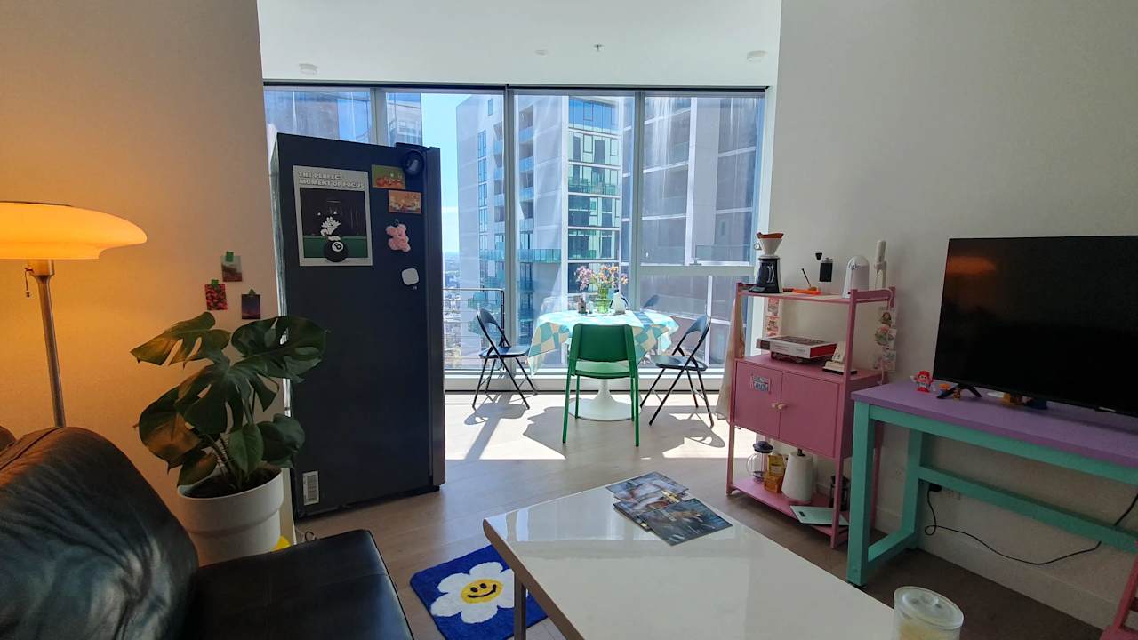 Furnished room in a flatshare