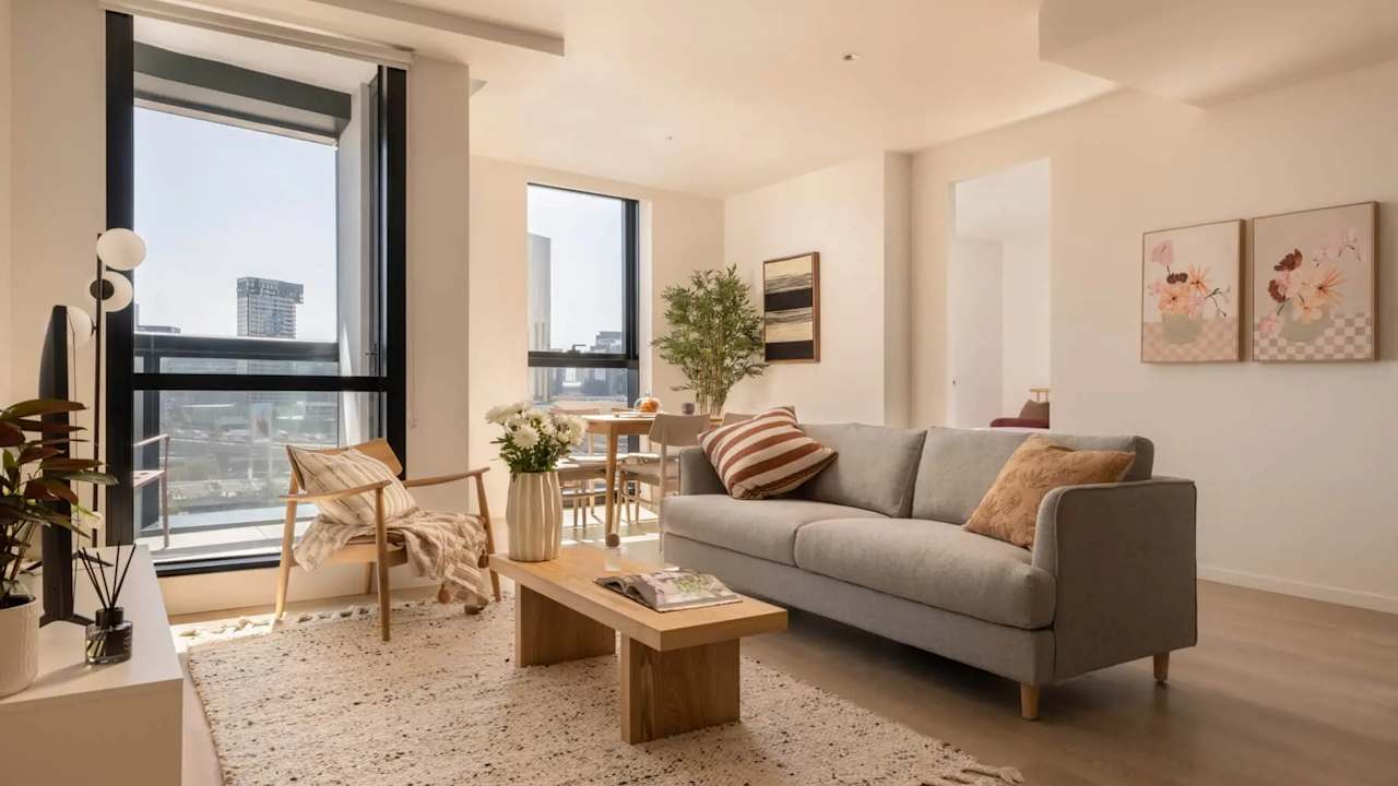 Furnished room with own bathroom