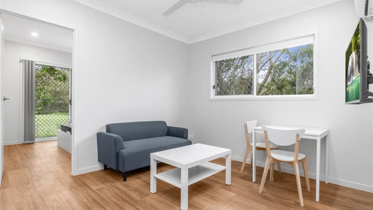 Furnished room studio flat for rent