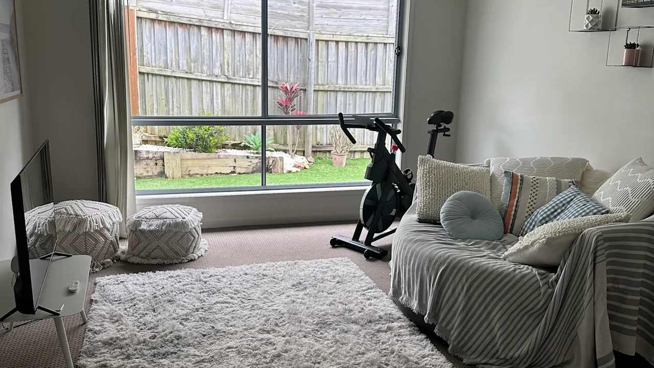 Room in a share house