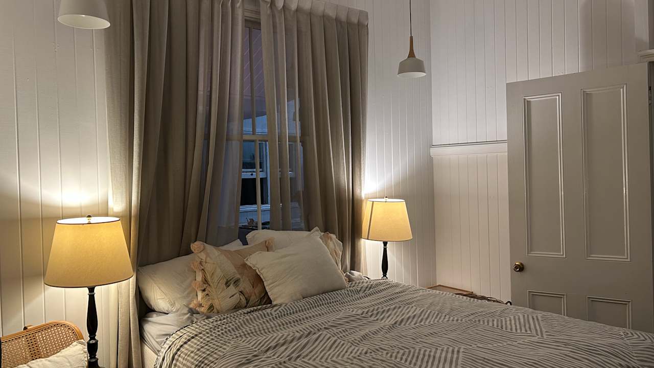 Unfurnished room with own bathroom