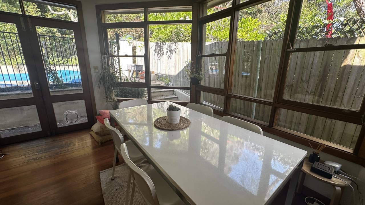 Furnished room in a share house