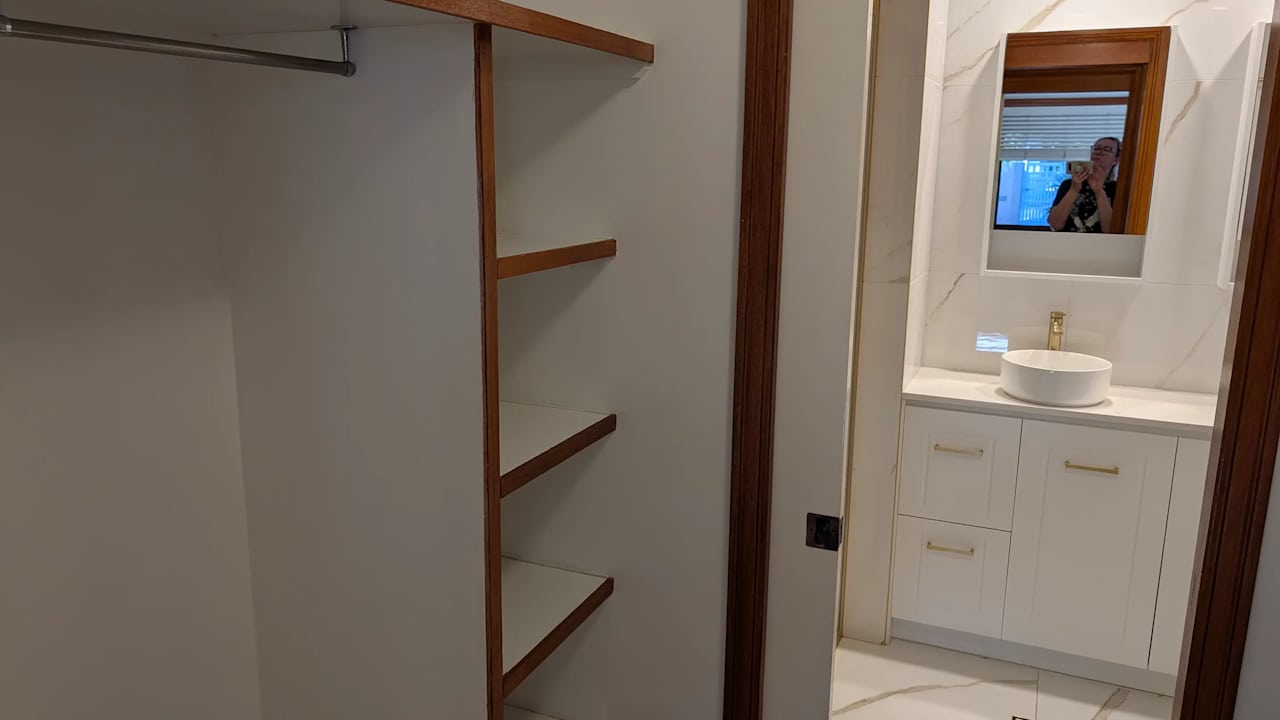 Unfurnished room with own bathroom