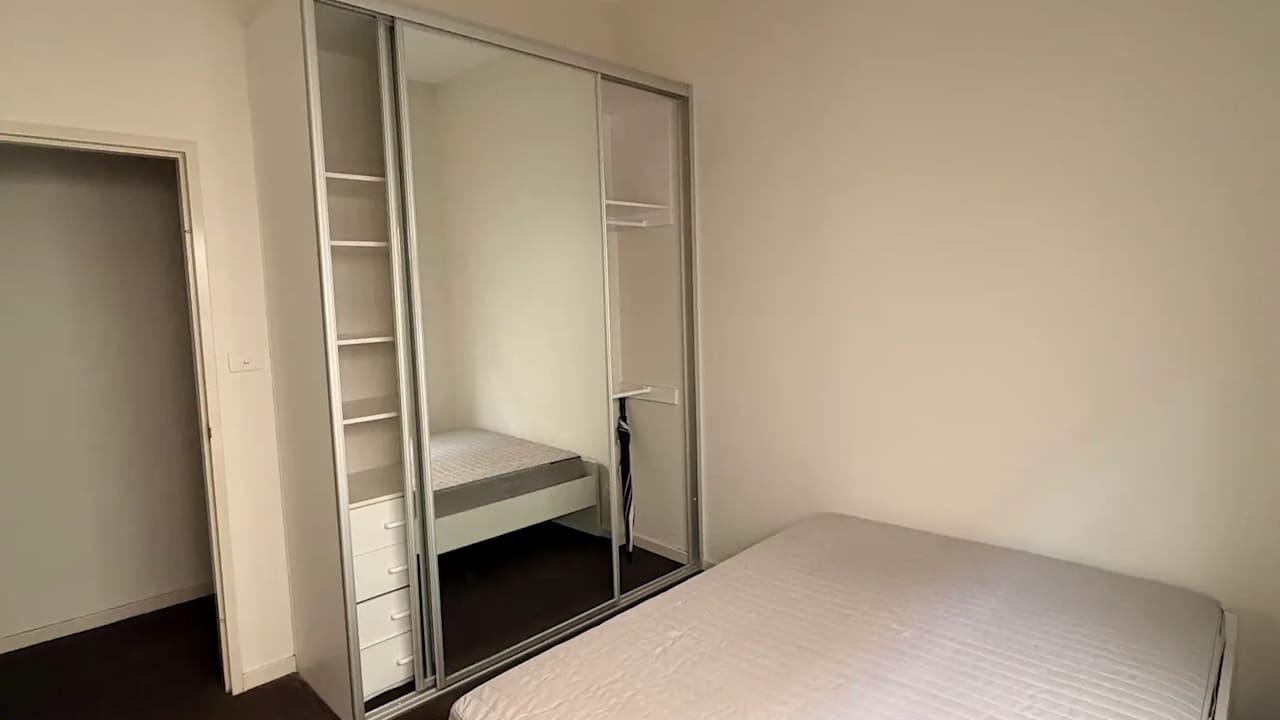 Furnished room with own bathroom