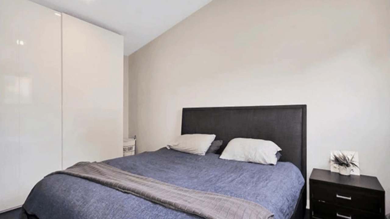 Furnished room with ensuite in a share house