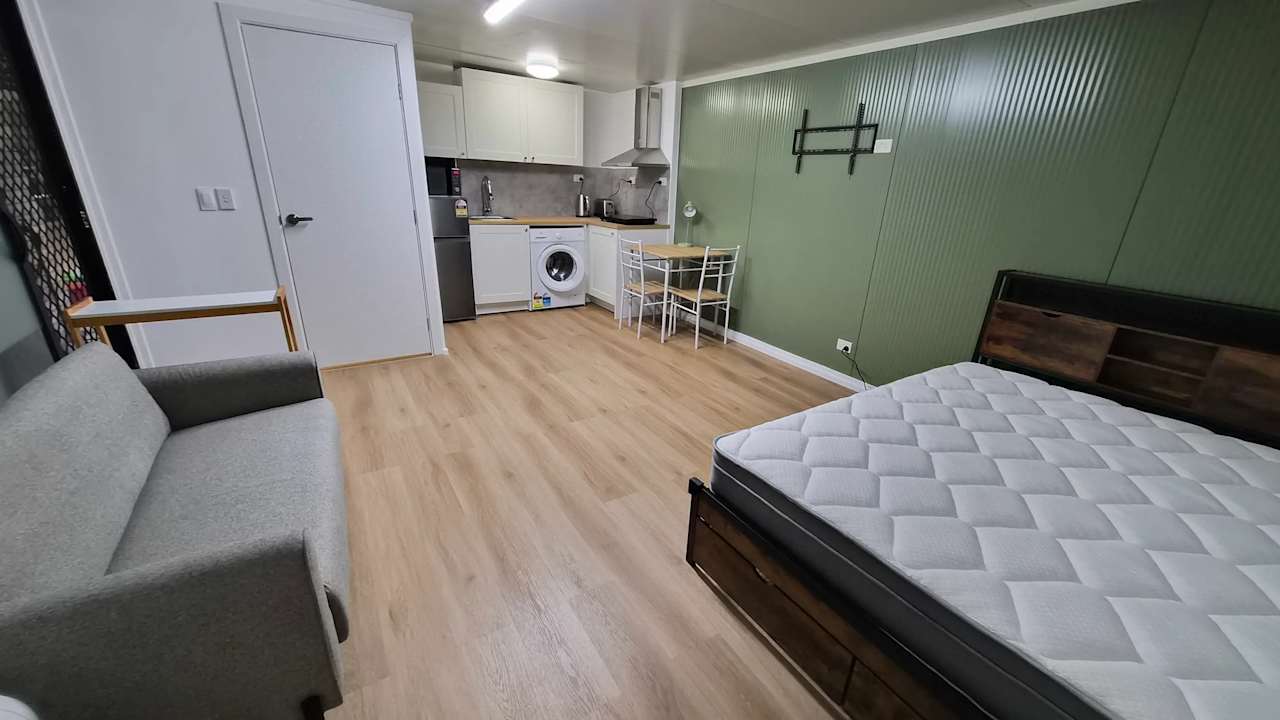 Furnished room with ensuite in a share house