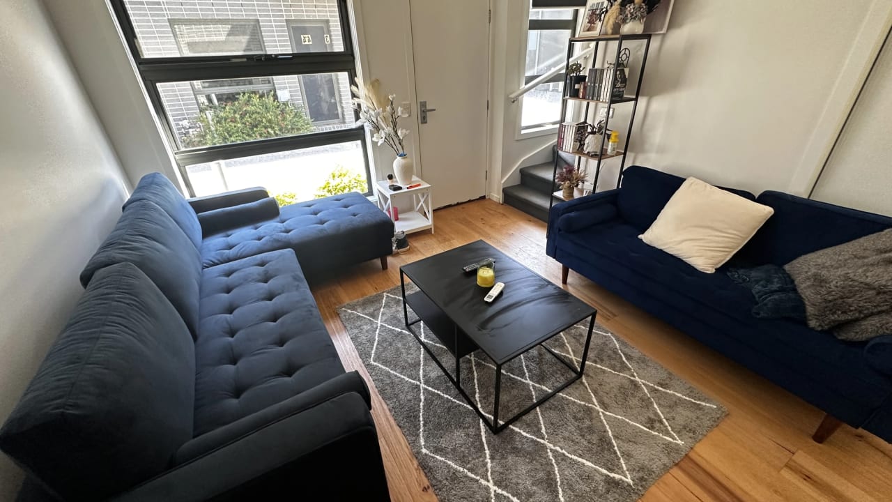 Unfurnished room in a share house