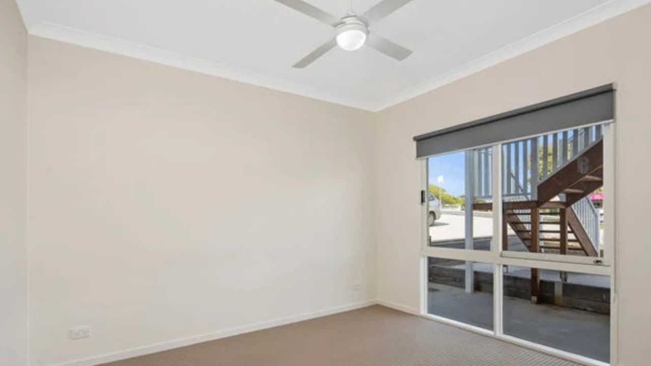 Unfurnished room in a share house