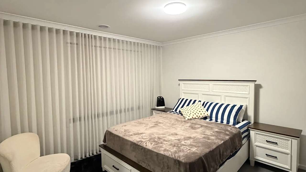 Room with ensuite in a share house