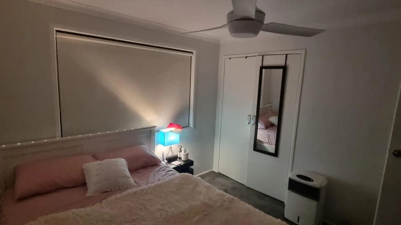 Furnished room with own bathroom