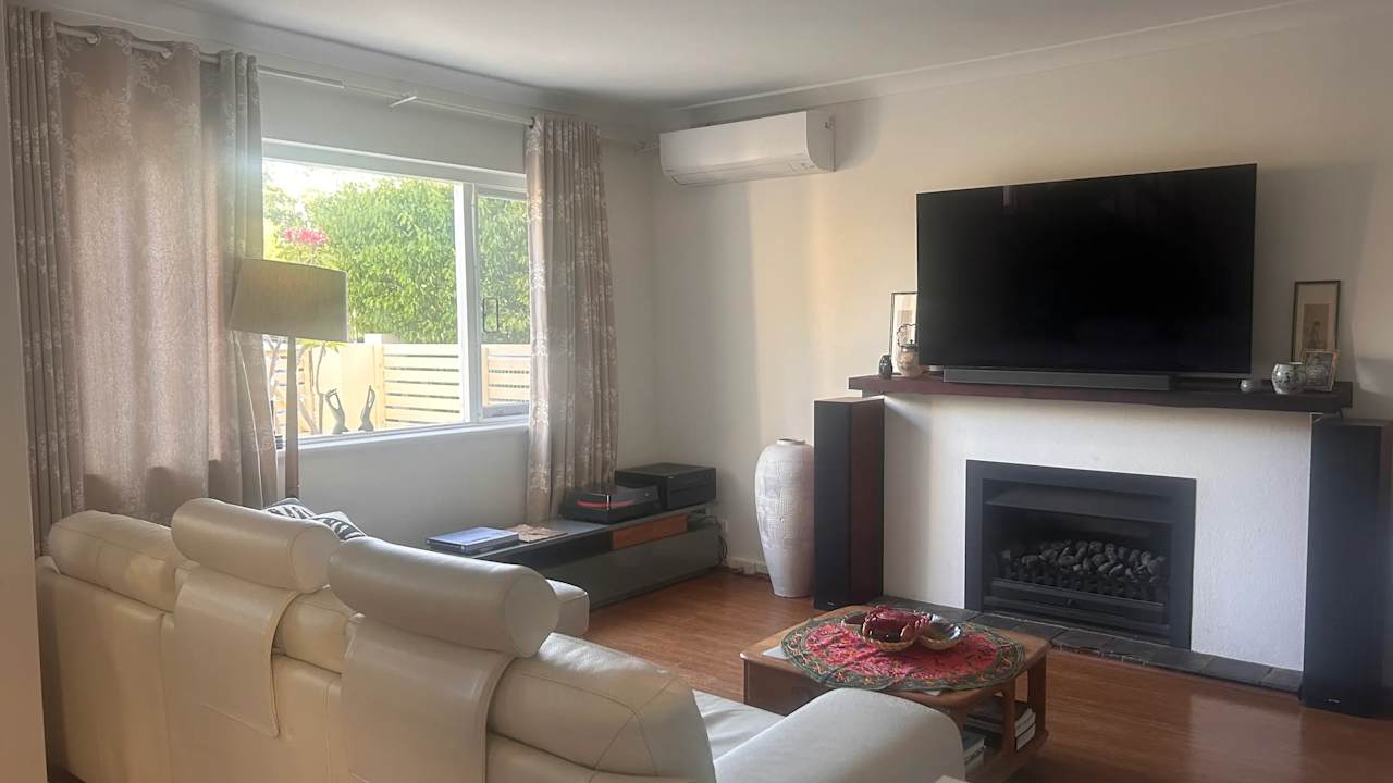 Unfurnished room with own bathroom