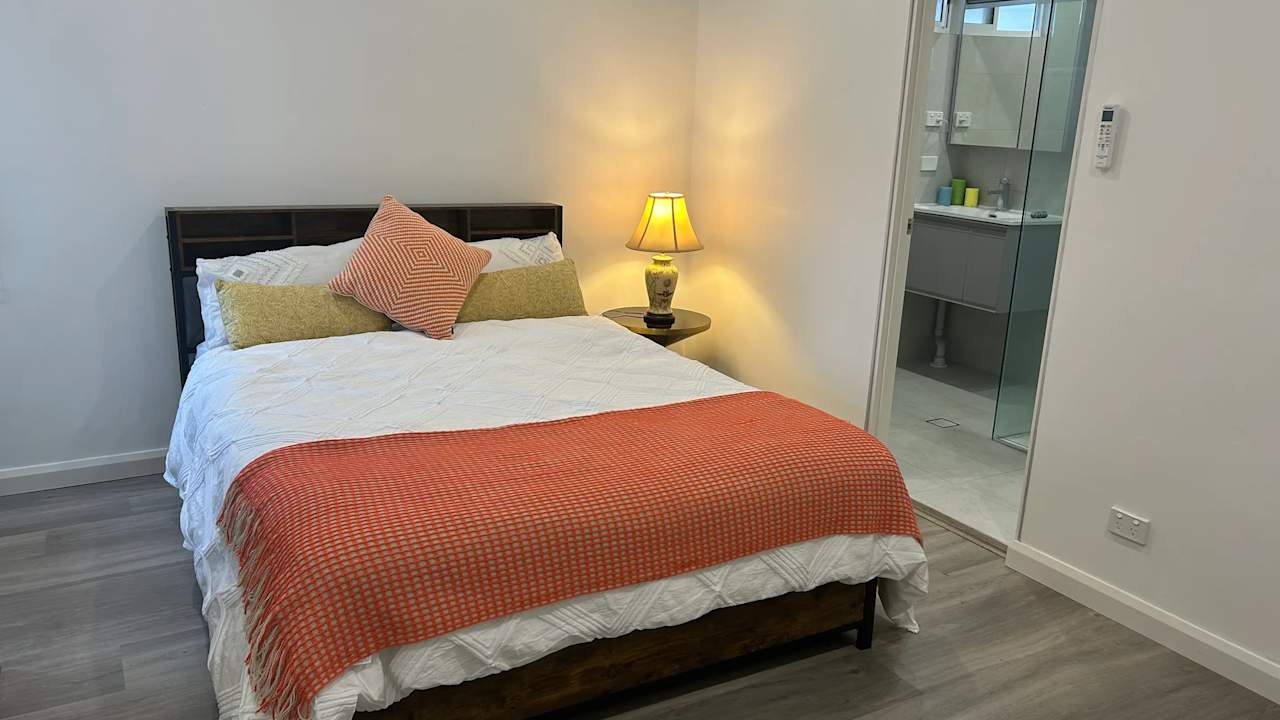 Furnished room studio flat for rent